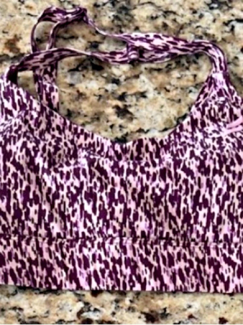DOYOUEVEN Animal Print Sports Bra Purple & White Medium
